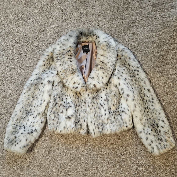 Y2K Express Faux Fur Coat Size Small - Picture 4 of 8